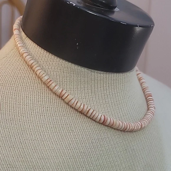 Shell choker necklace tropical beach vacation cruise resortwear - Picture 2 of 7